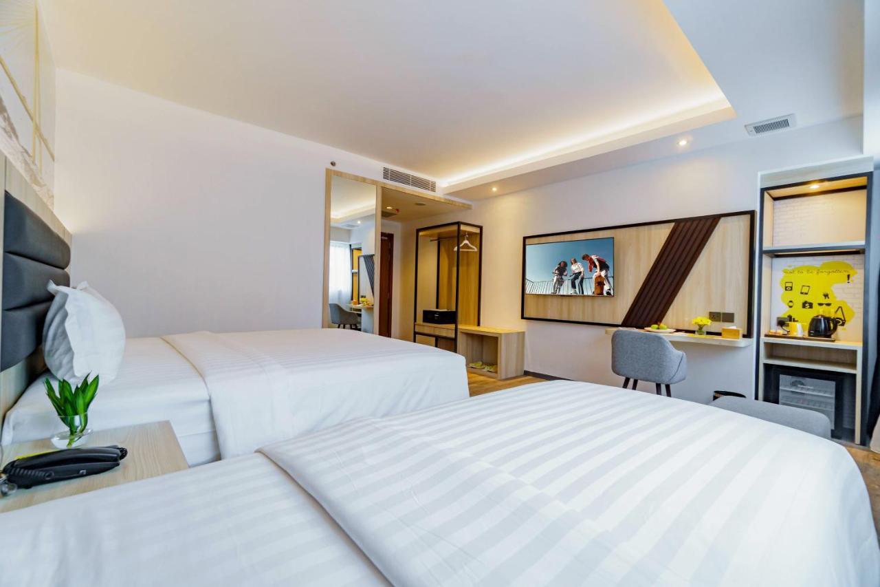 Yello Hotel Harbour Bay Nagoya Kültér fotó