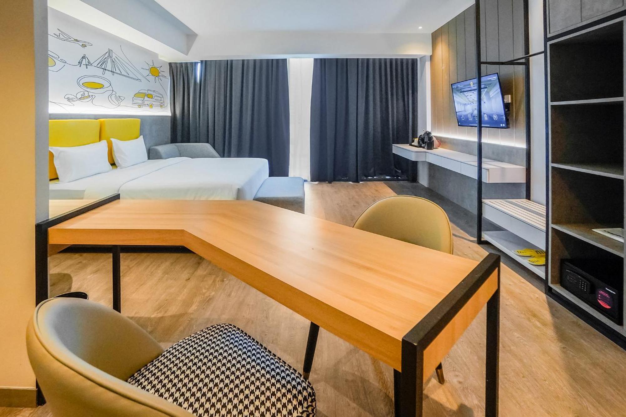 Yello Hotel Harbour Bay Nagoya Kültér fotó